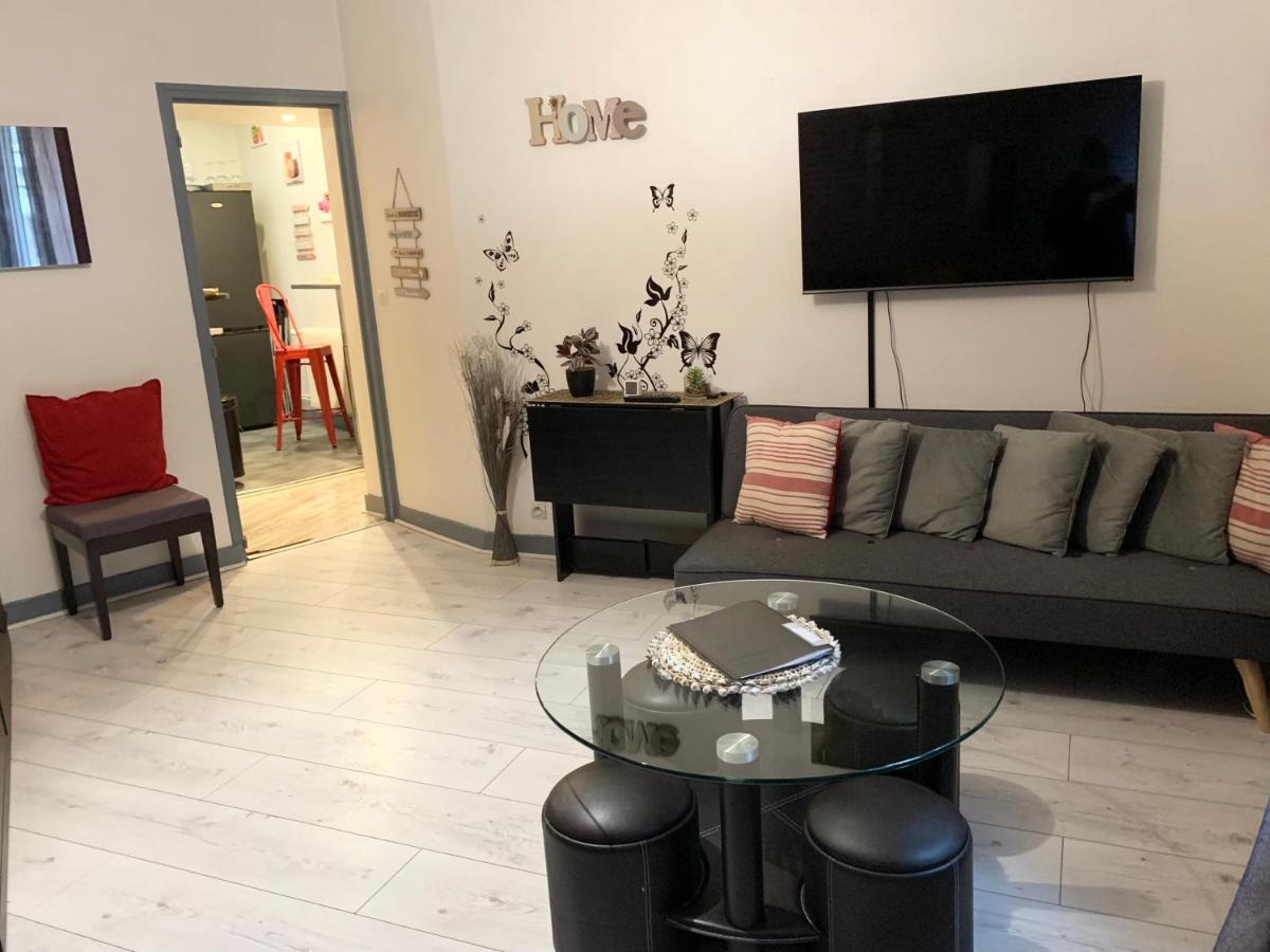 Appart Cosy Hypercentre Blois 5Mn Chateau Parking Voiture Velos Exterior foto